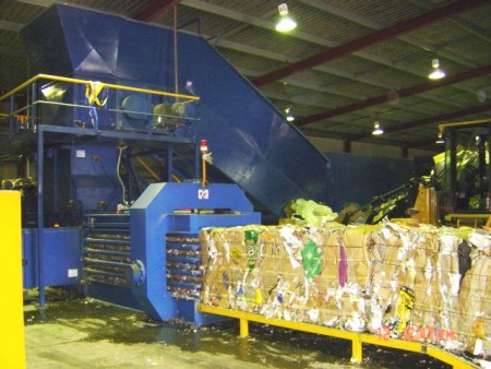 Automatic Horizontal Baling Press